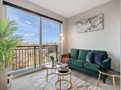 DT, UMN, New 1BD GYM, Rooftop, Free Parking