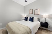Downtown 2-Bed with Rooftop & Gym