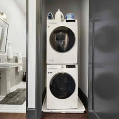 Stylish Downtown 2BR Ste