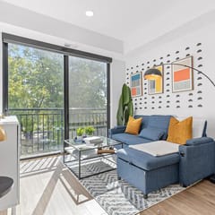 Modern 1BD Near DT & UMN Gym Street Parking