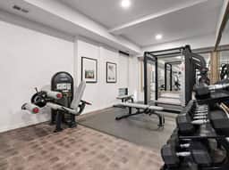 DT, UMN, New 1BD GYM, Rooftop, Free Parking