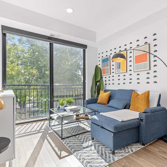 Modern 1BD Near DT & UMN Gym Street Parking - Image 1