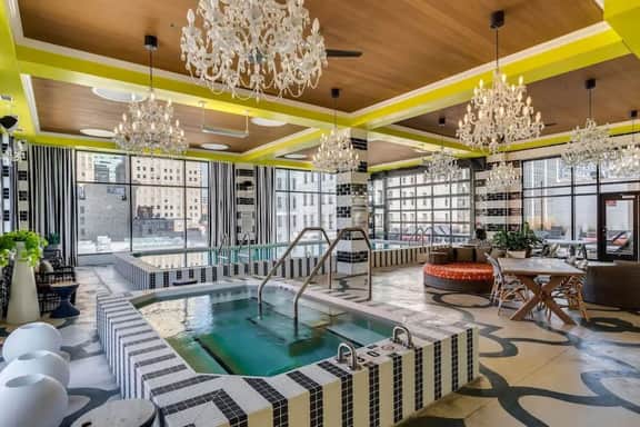 CBD OTR Gym, Pool, Free Parking, Steps to Stadiums