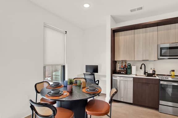 Cozy 1BR OTR Suite | Pool, Gym & City Views - Image 2