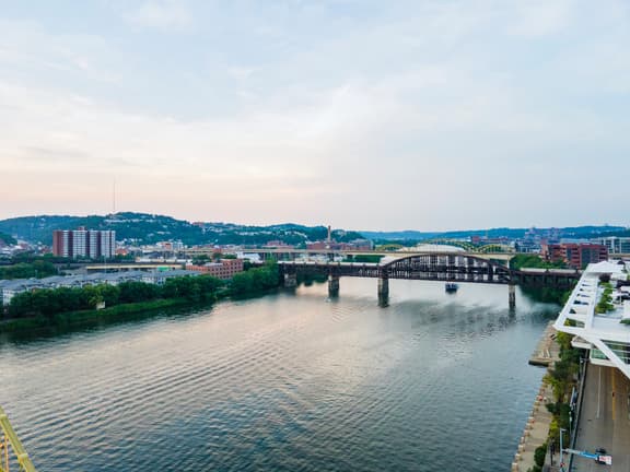 Downtown Pittsburgh Central Retreat