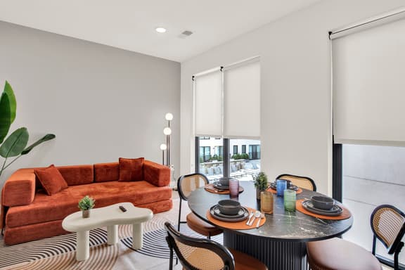 Cozy 1BR OTR Suite | Pool, Gym & City Views - Image 1
